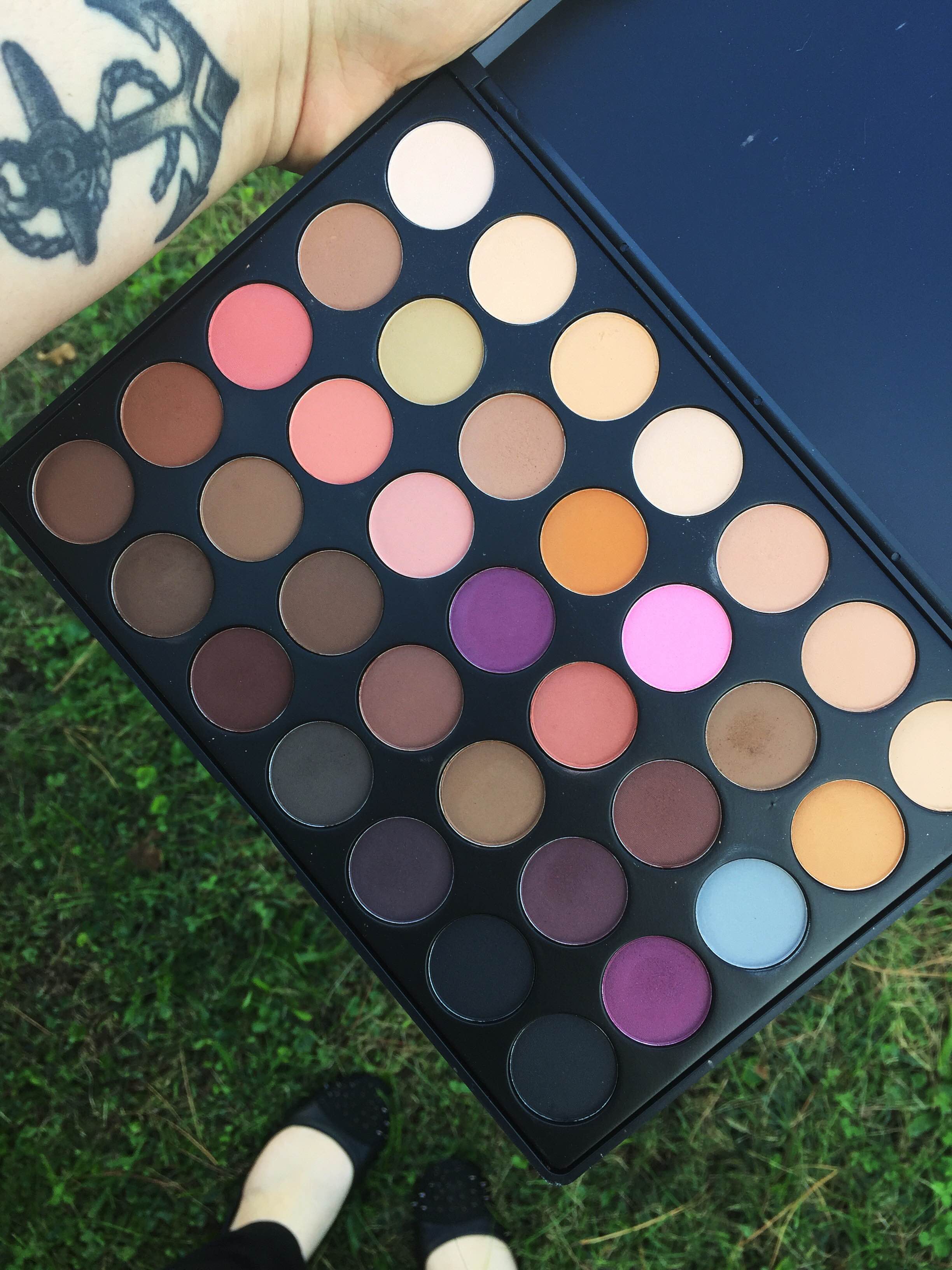 Morphe 35N Palette Review Swatches Luna Faye Beauty